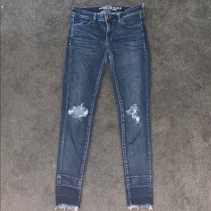 American Eagle Jeans With Rips in Knees